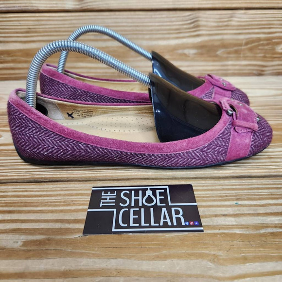 L.L. Bean Womens 8.5 Ballet Flats Shoes Purple Fabric Slip On Buckle Round Toe - Picture 1 of 8